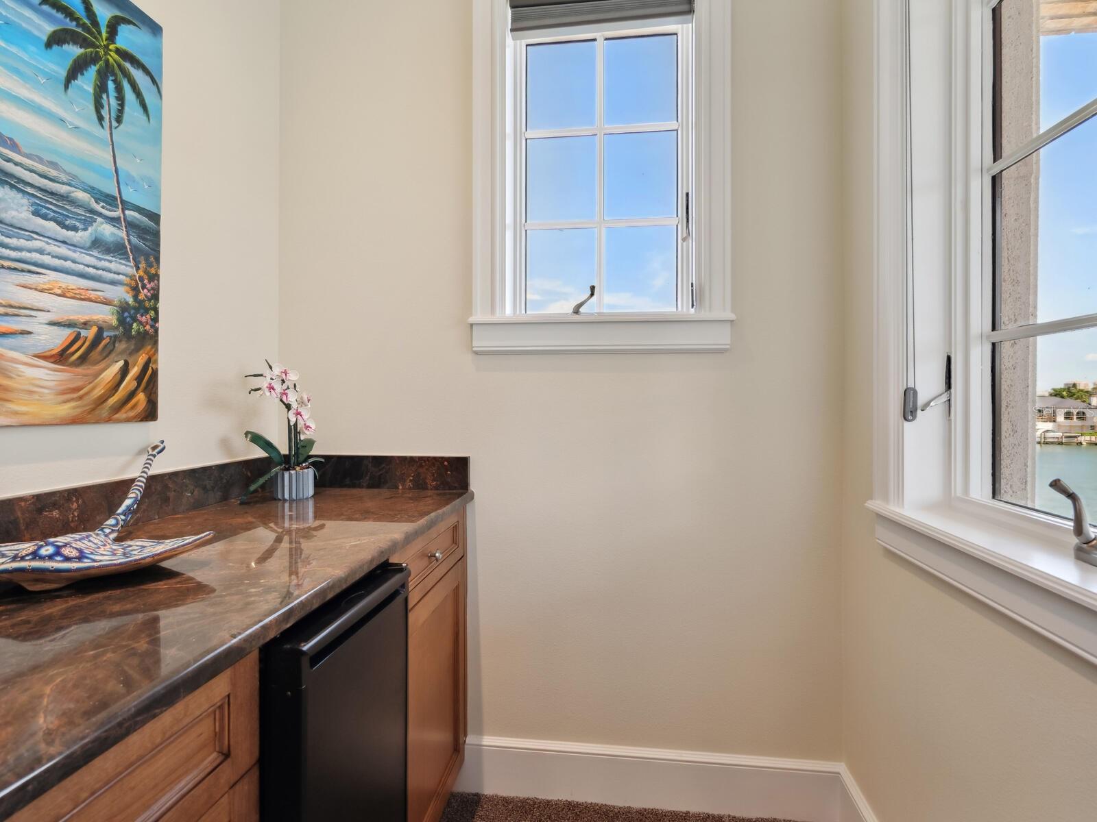 1423 & 1435 HILLVIEW Dr SARASOTA, FL 34239