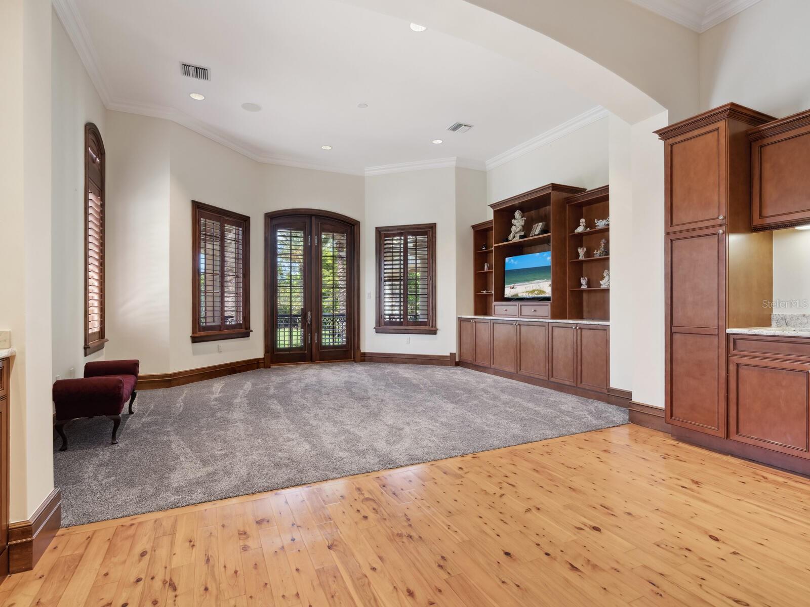 1423 & 1435 HILLVIEW Dr SARASOTA, FL 34239