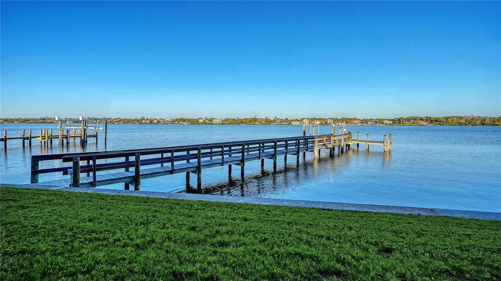 8017 MANASOTA KEY Rd ENGLEWOOD, FL 34223