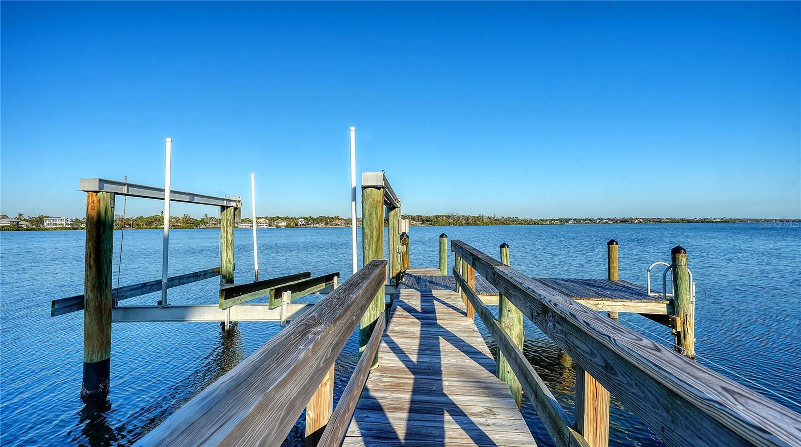 8017 MANASOTA KEY Rd ENGLEWOOD, FL 34223