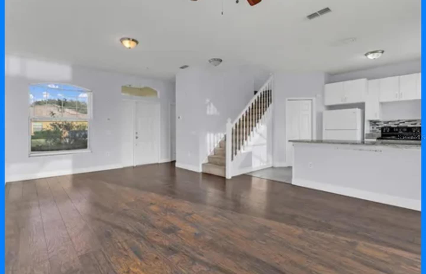 112 OCEAN Blf Dr KISSIMMEE, FL 34759