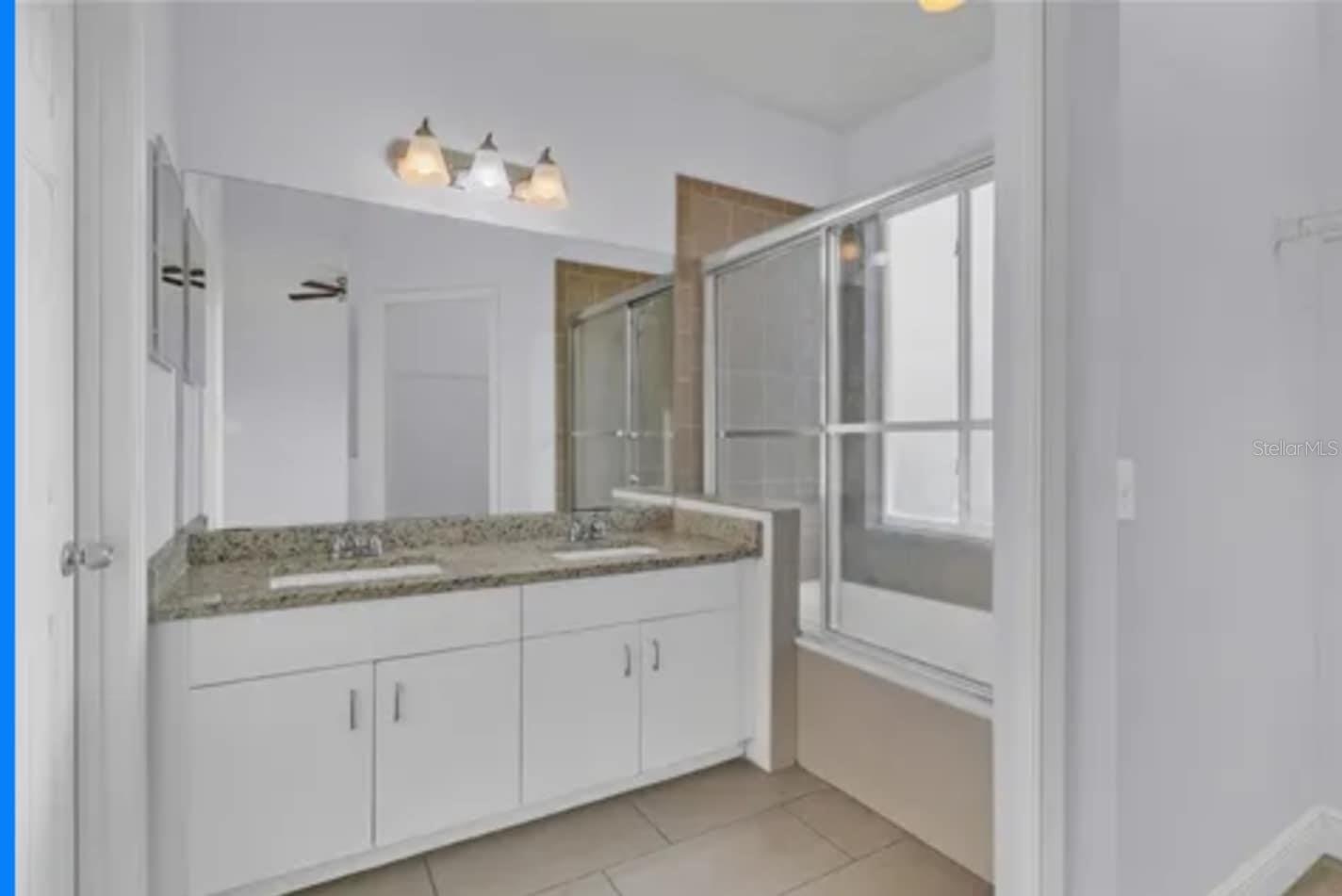 112 OCEAN Blf Dr KISSIMMEE, FL 34759