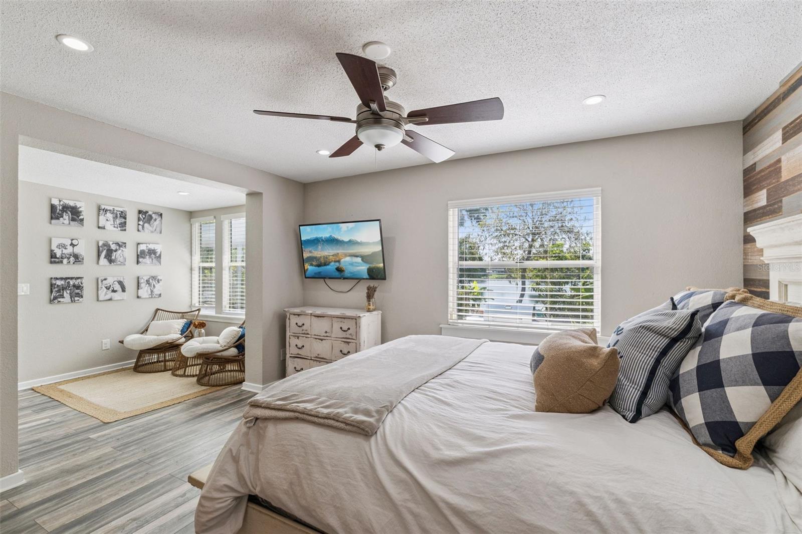 2609 S CRYSTAL Lk Dr ORLANDO, FL 32806