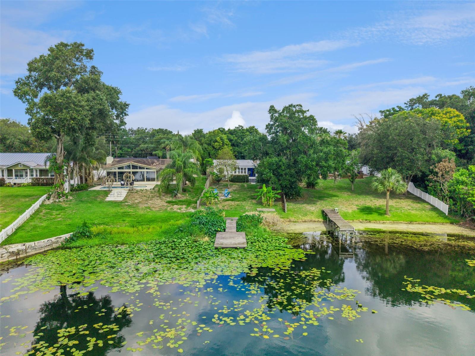 2609 S CRYSTAL Lk Dr ORLANDO, FL 32806