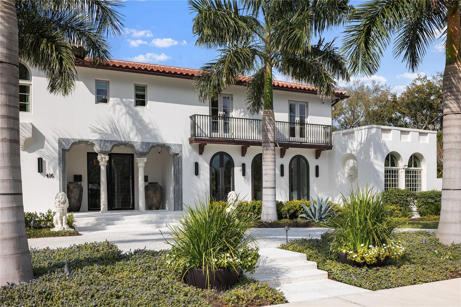 416 BRIGHTWATERS Blvd ST PETERSBURG, FL 33704