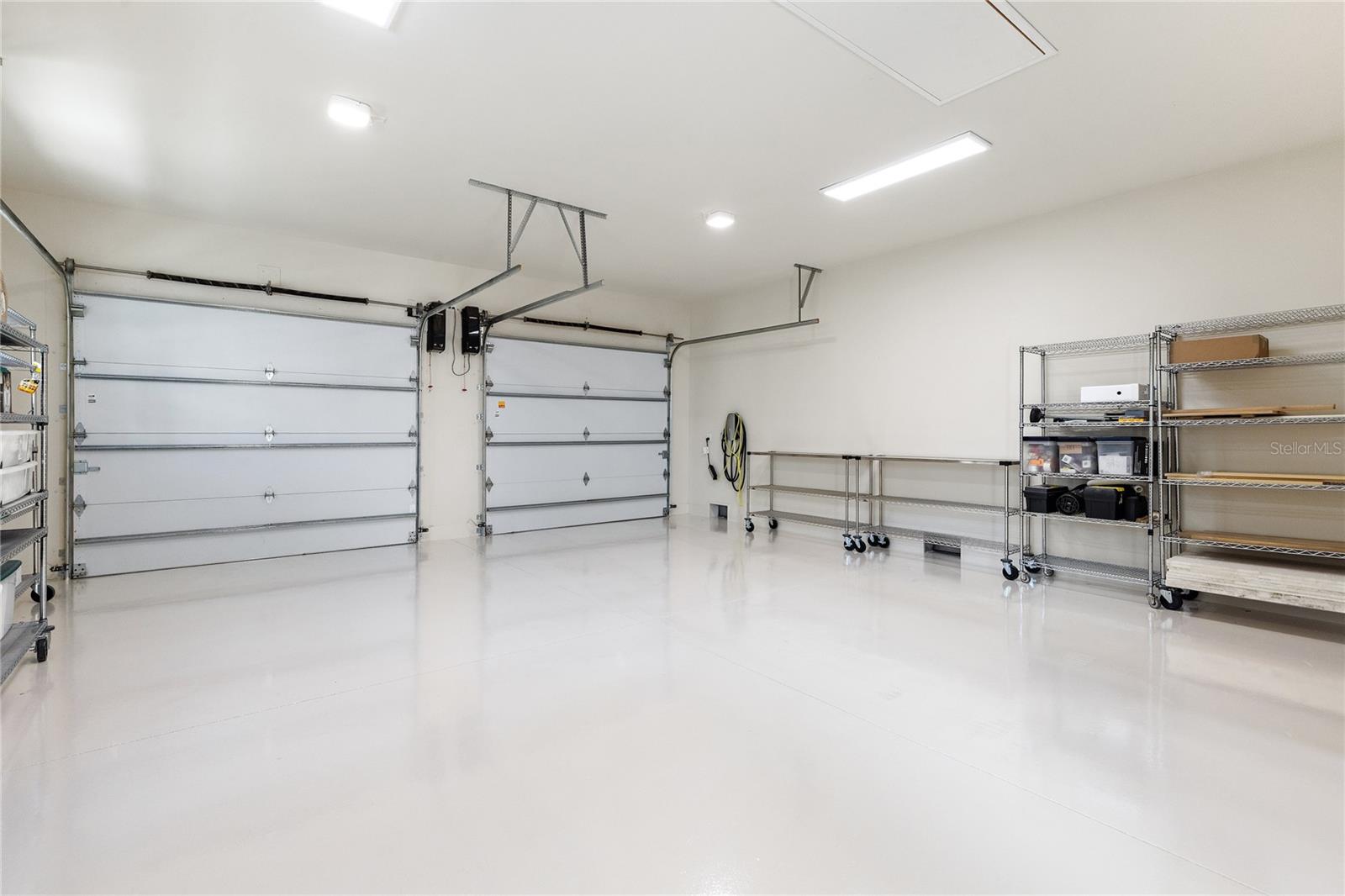 416 BRIGHTWATERS Blvd ST PETERSBURG, FL 33704