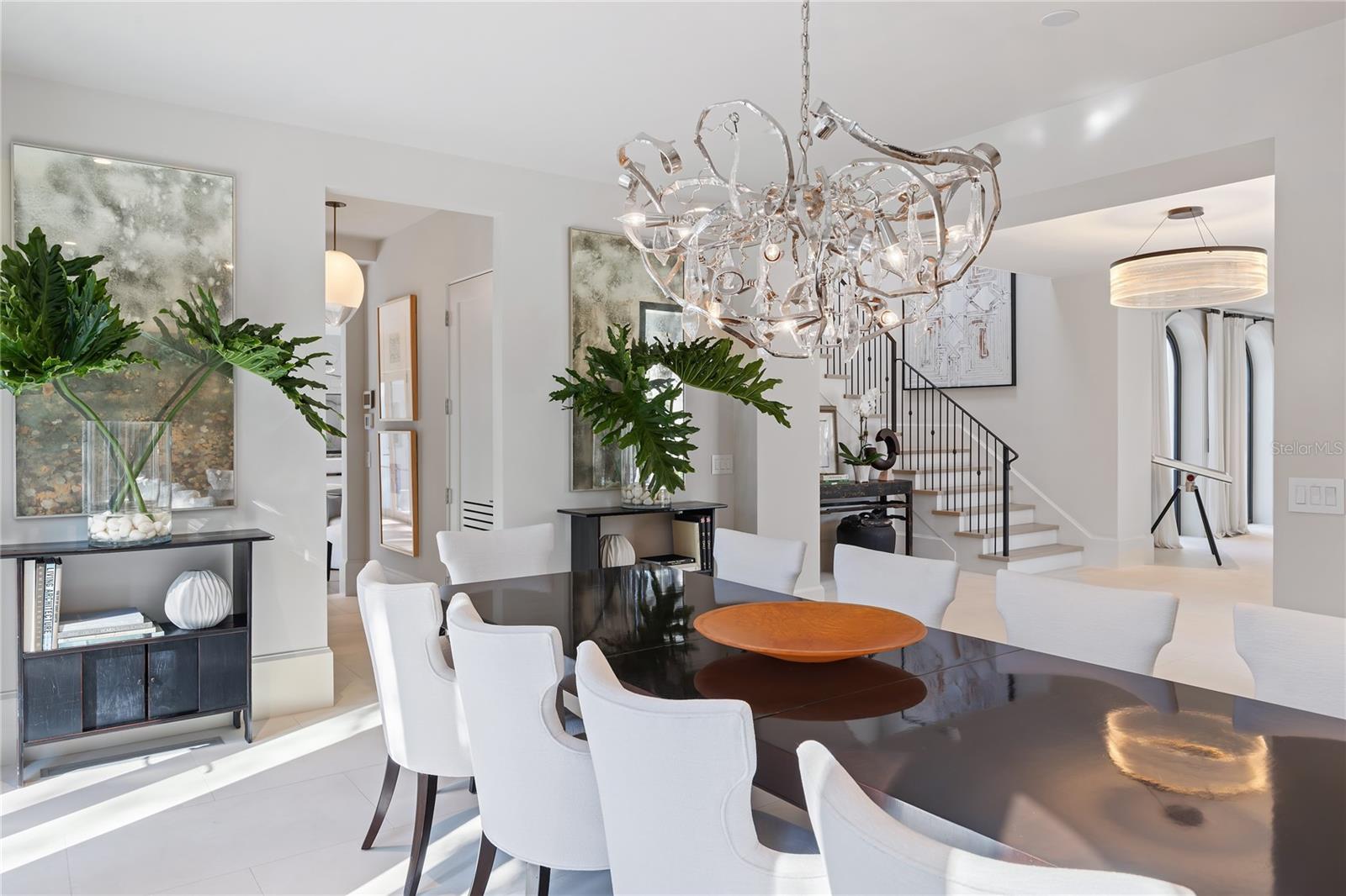 416 BRIGHTWATERS Blvd ST PETERSBURG, FL 33704