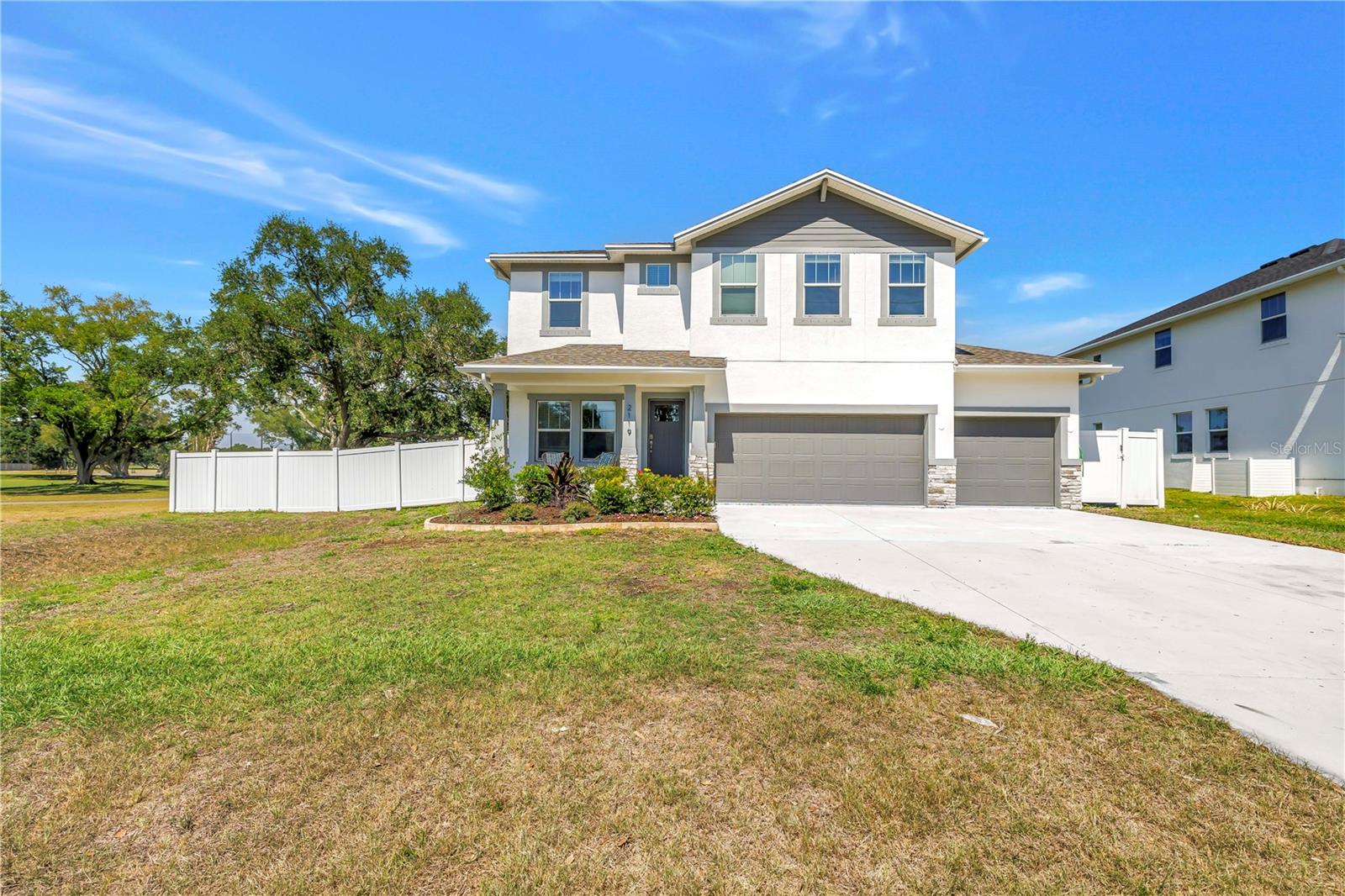 2119 CATALONIA Way ST PETERSBURG, FL 33712
