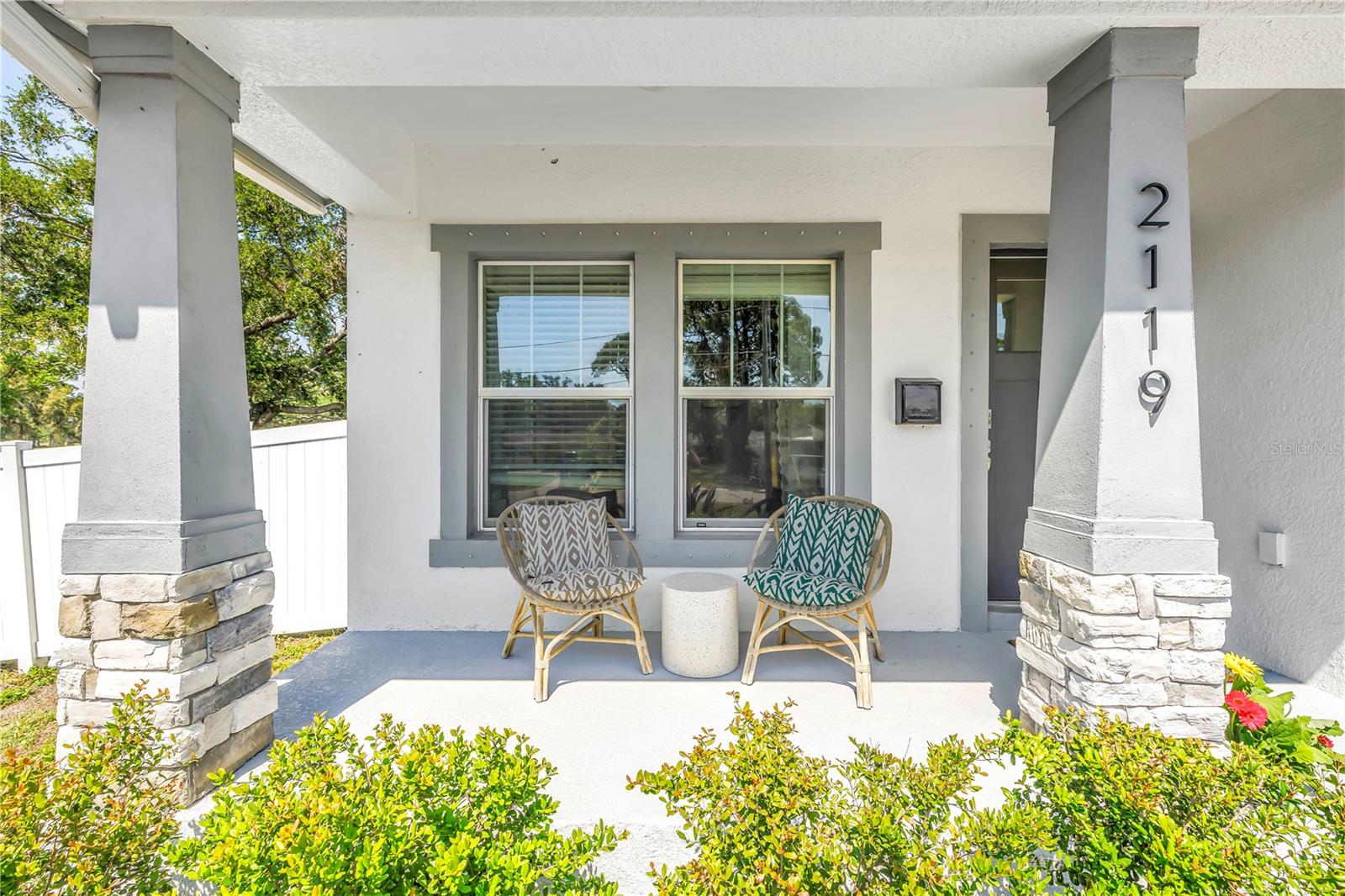 2119 CATALONIA Way ST PETERSBURG, FL 33712