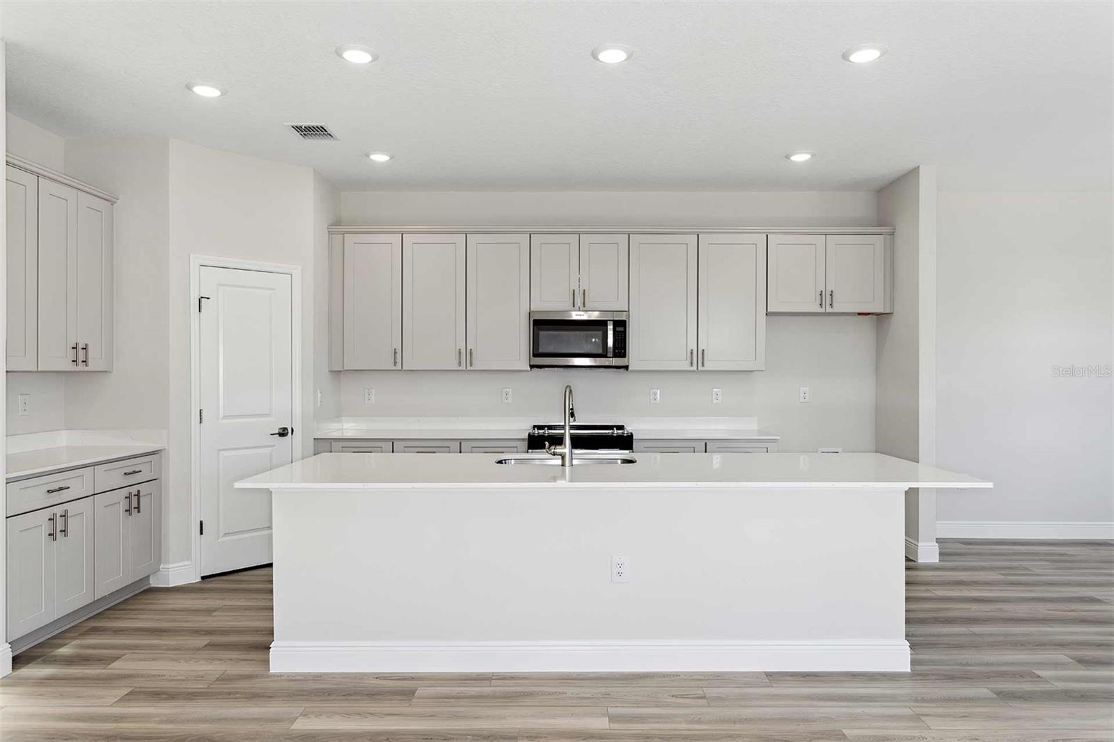 33595 TWILIGHT SEA Pl DADE CITY, FL 33525