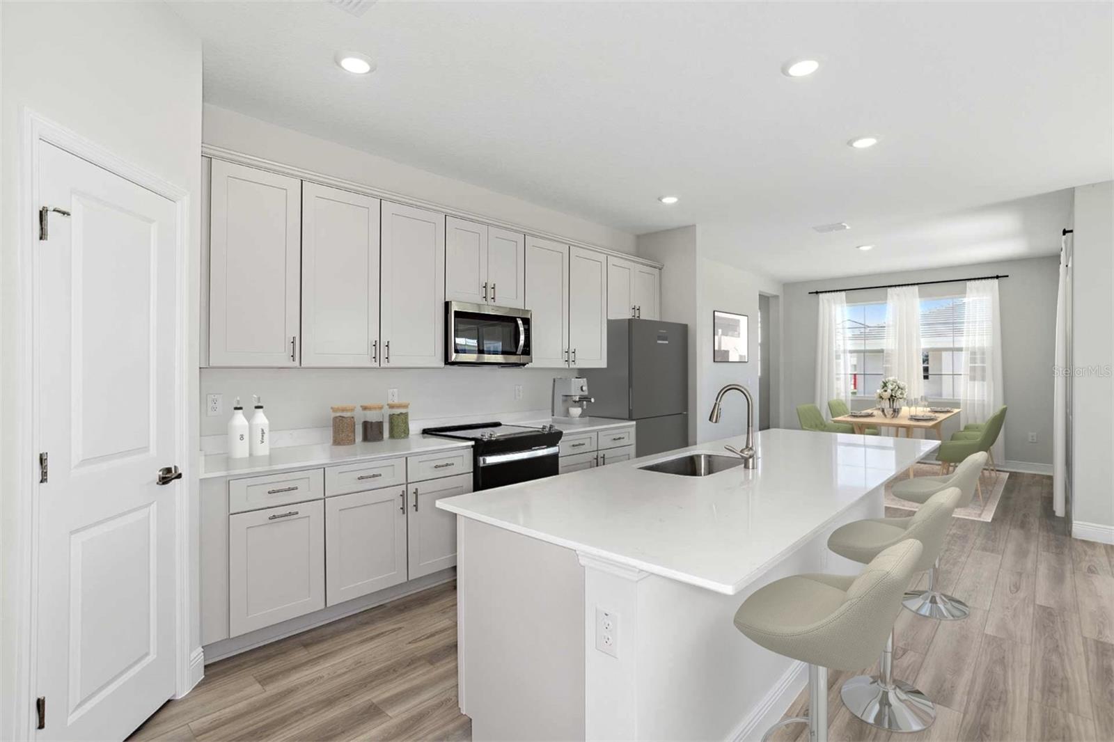 33595 TWILIGHT SEA Pl DADE CITY, FL 33525