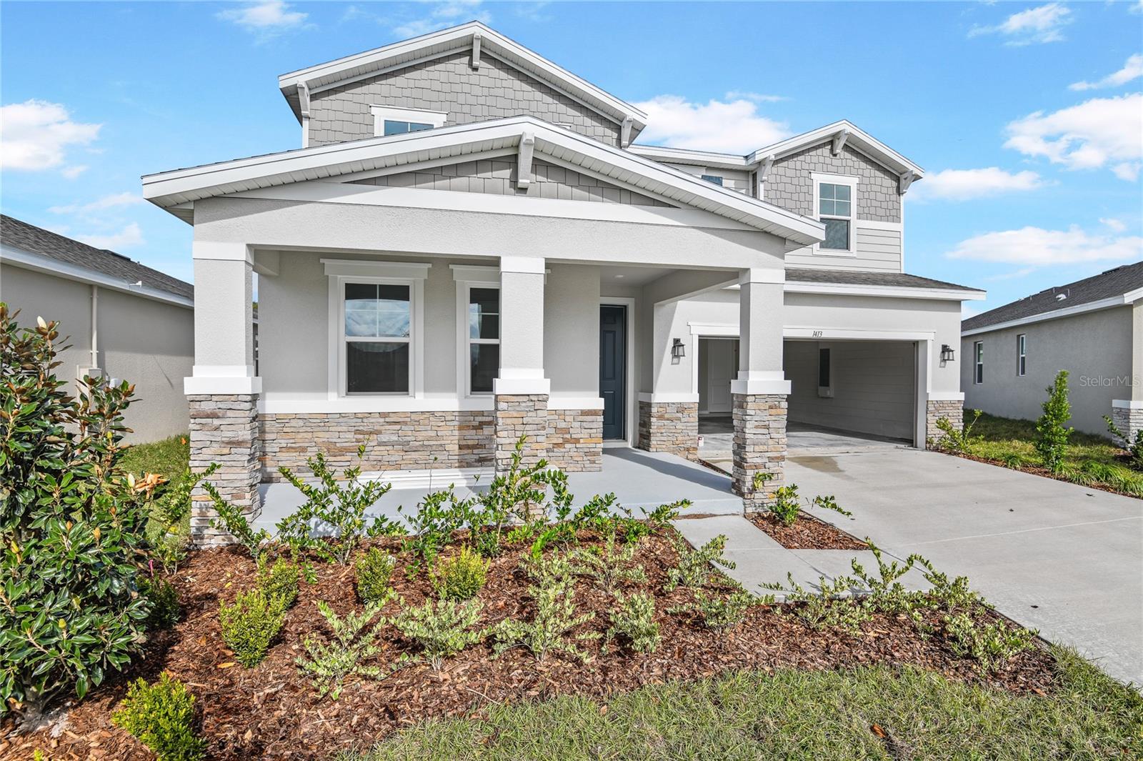 1413 AUGUST GRAY Dr