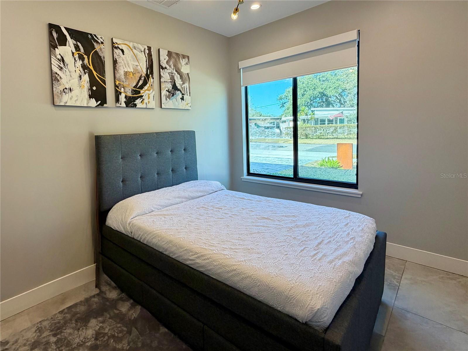 1642 TRIANGLE Ave ORLANDO, FL 32806