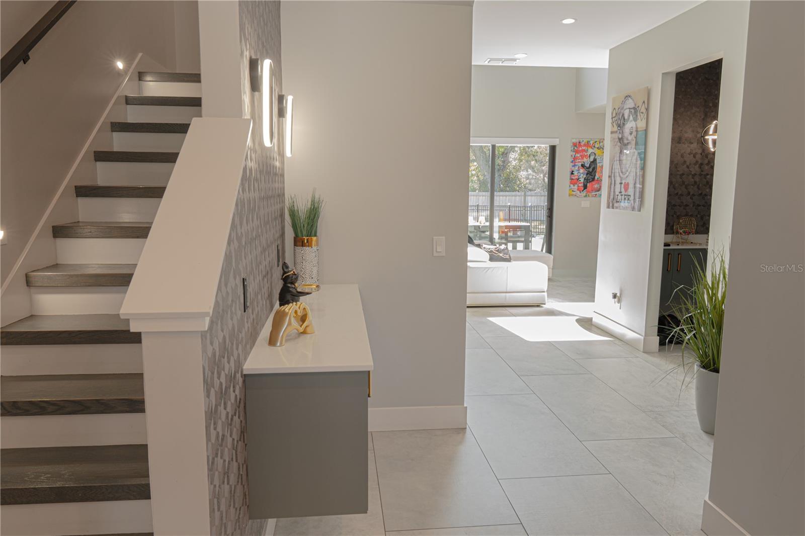 1642 TRIANGLE Ave ORLANDO, FL 32806