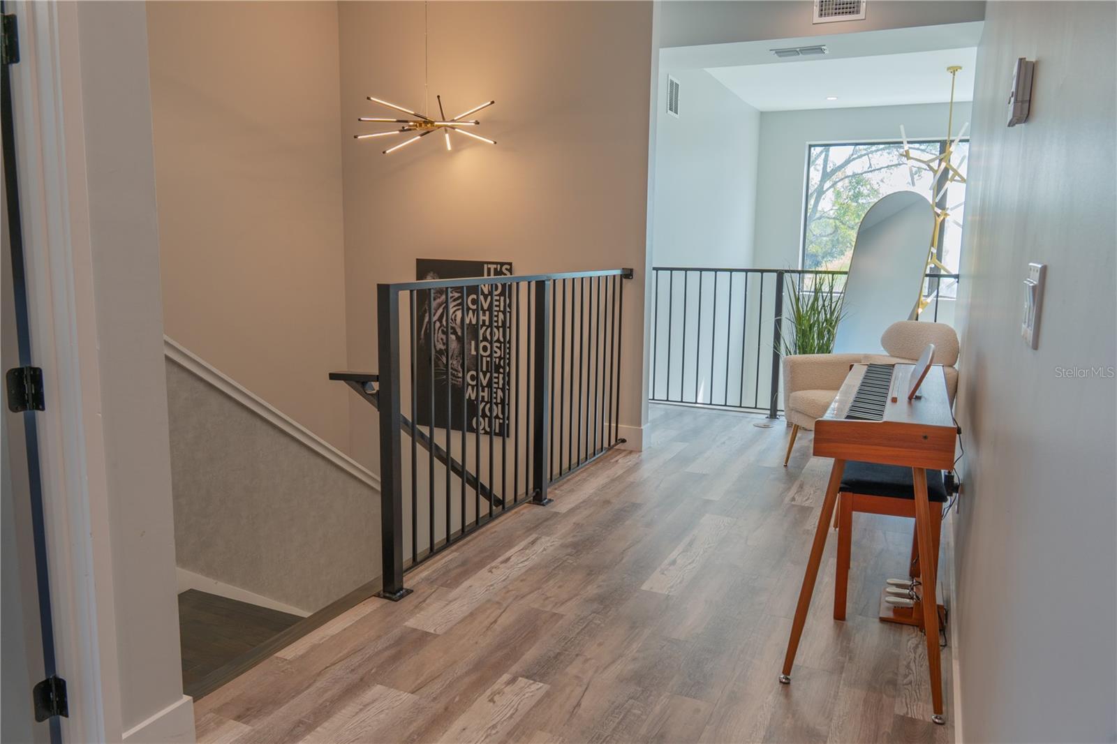 1642 TRIANGLE Ave ORLANDO, FL 32806