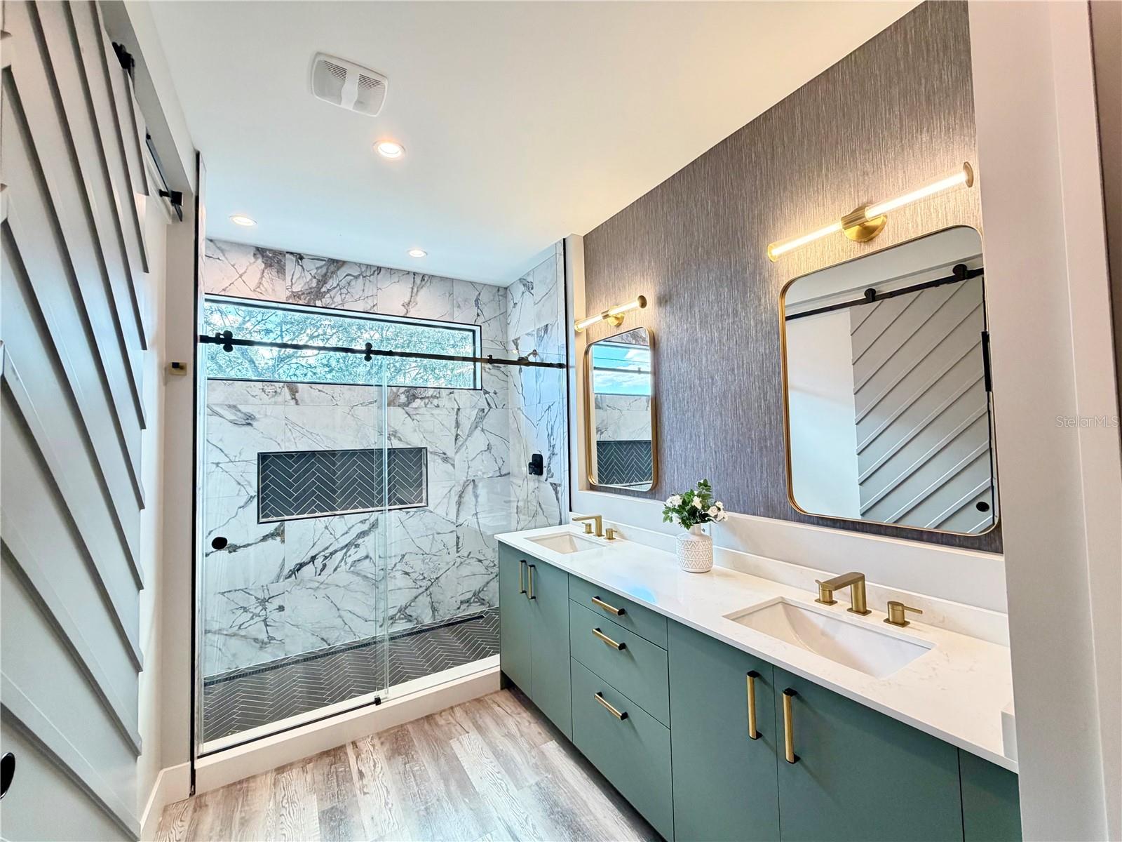 1642 TRIANGLE Ave ORLANDO, FL 32806