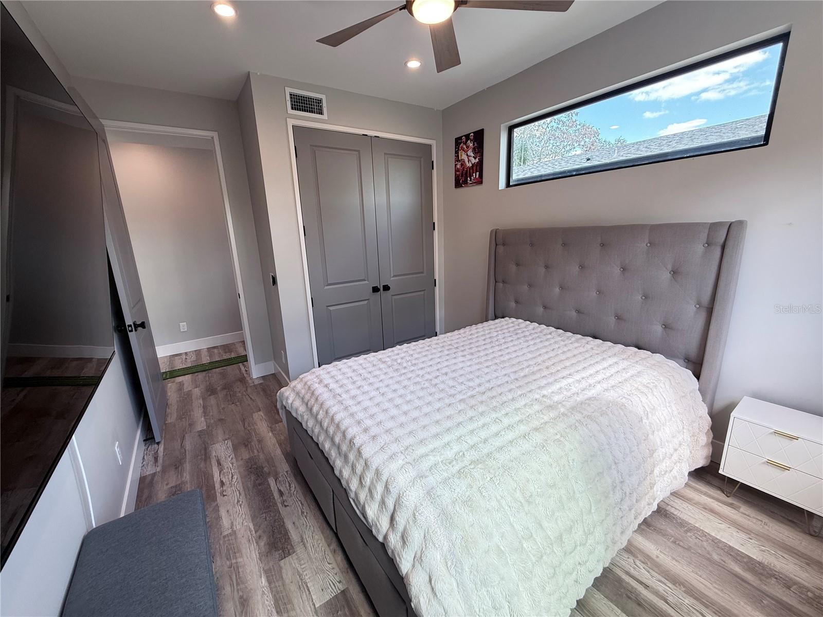 1642 TRIANGLE Ave ORLANDO, FL 32806