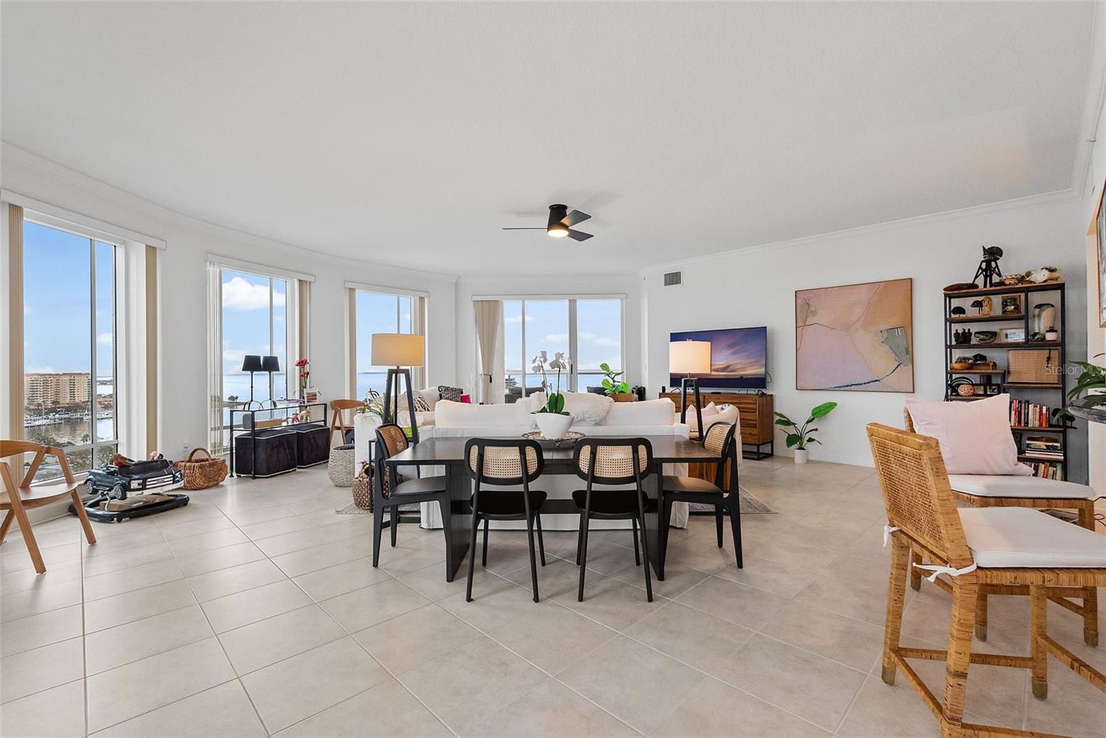 100 Bch Dr #1501 ST PETERSBURG, FL 33701