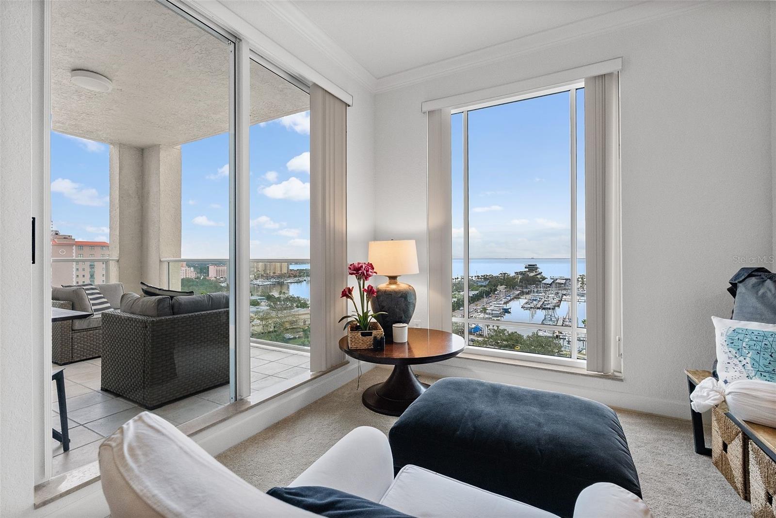 100 Bch Dr #1501 ST PETERSBURG, FL 33701