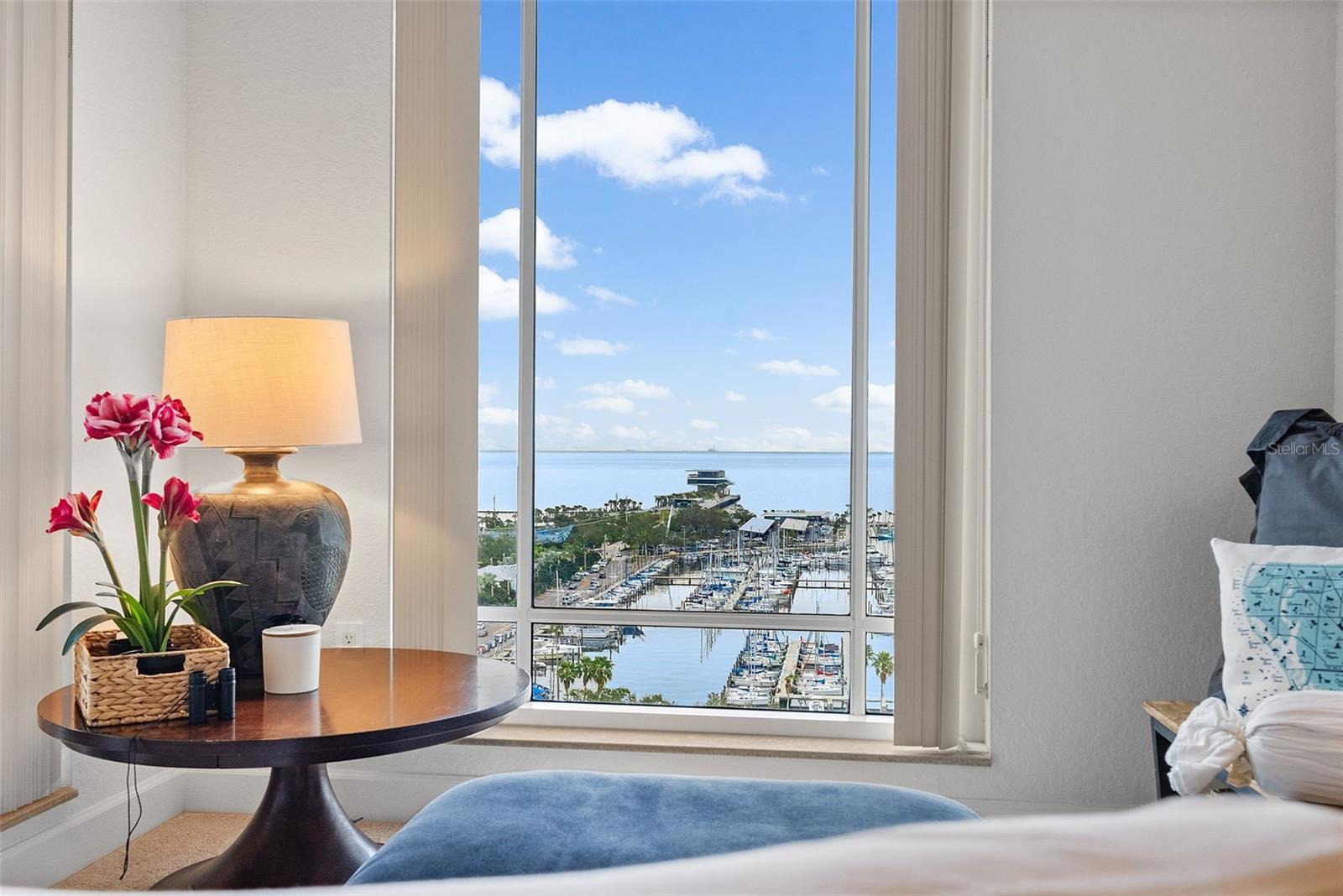 100 Bch Dr #1501 ST PETERSBURG, FL 33701