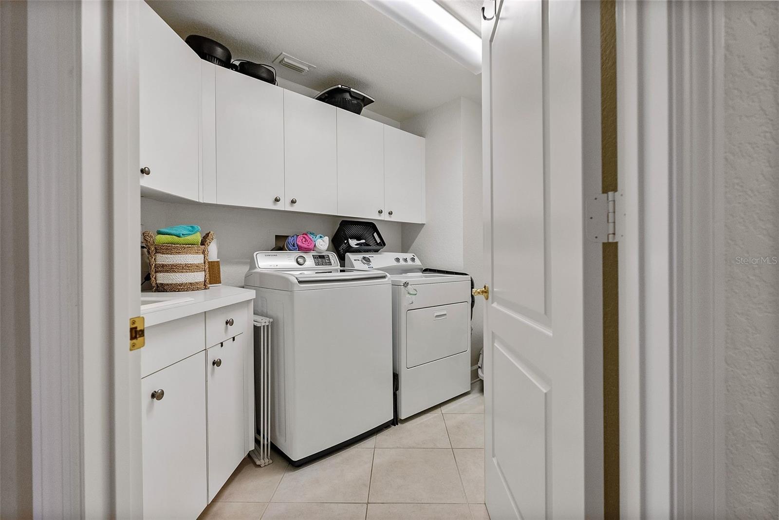 100 Bch Dr #1501 ST PETERSBURG, FL 33701