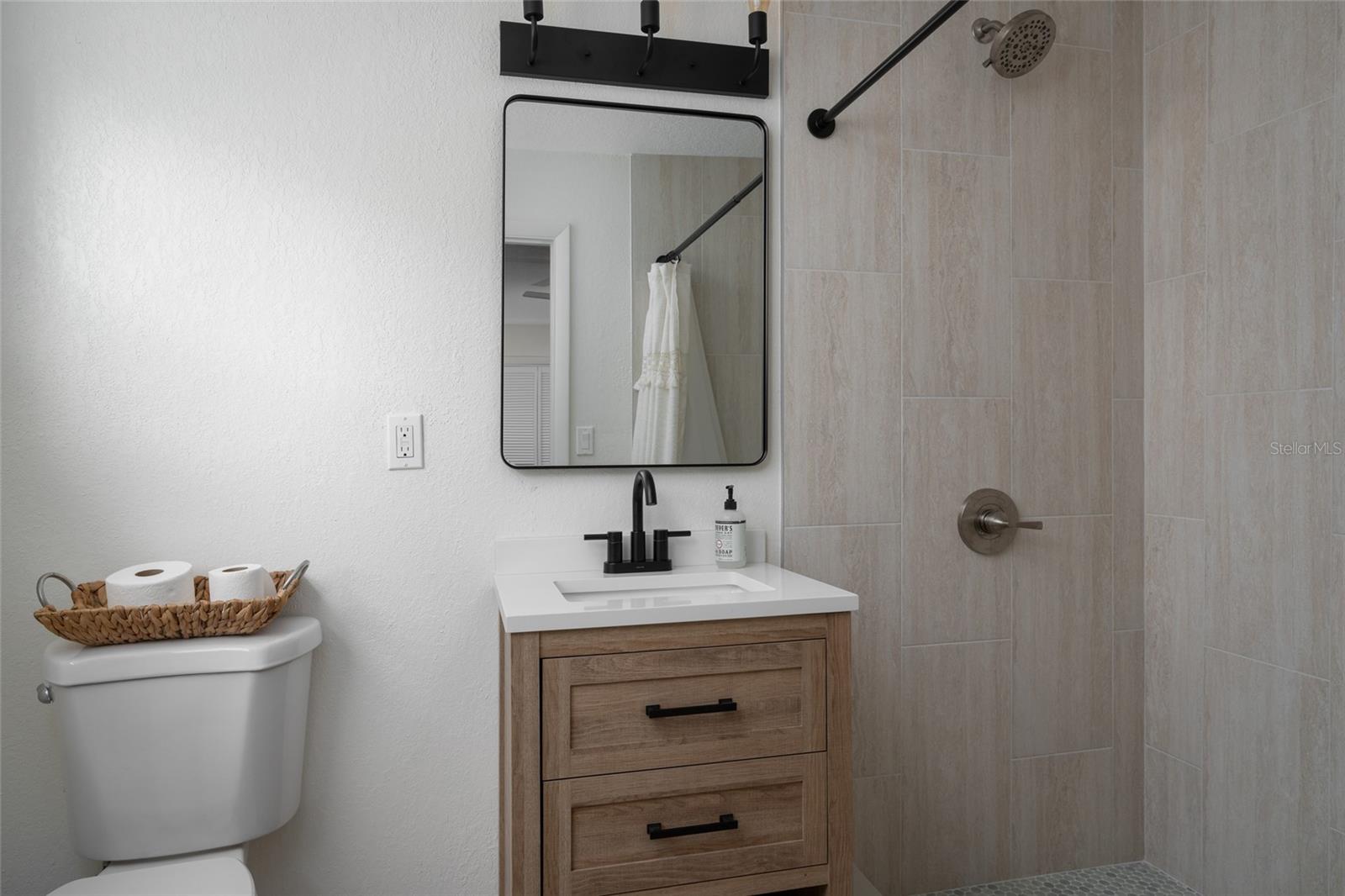 2660 FAIRWAY Ave ST PETERSBURG, FL 33712