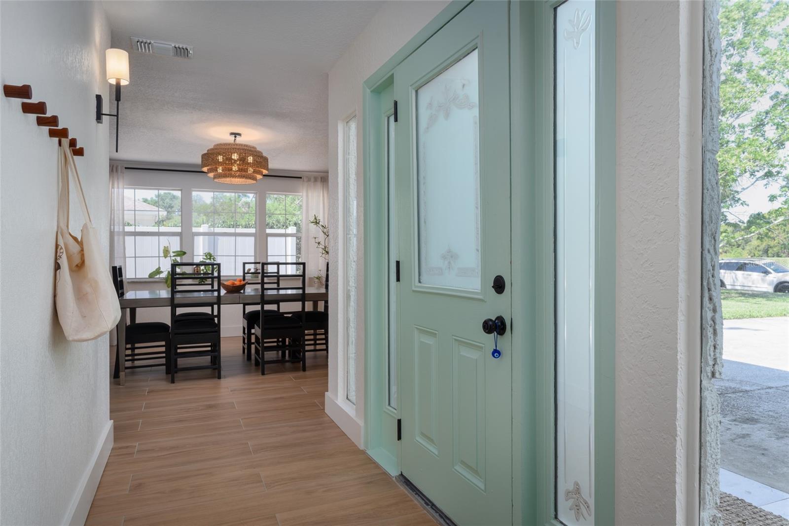 2660 FAIRWAY Ave ST PETERSBURG, FL 33712