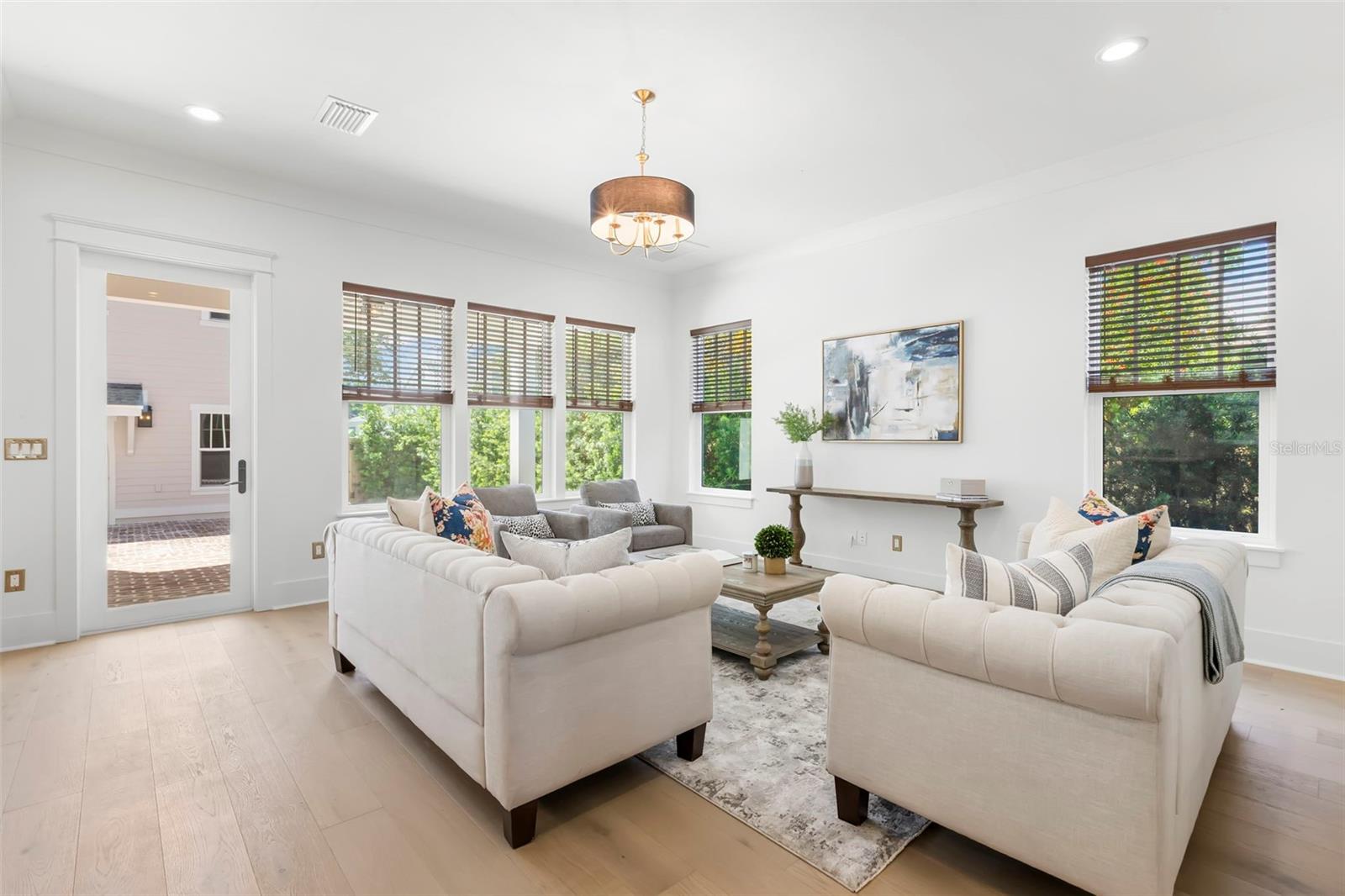 1038 26TH Ave ST PETERSBURG, FL 33703