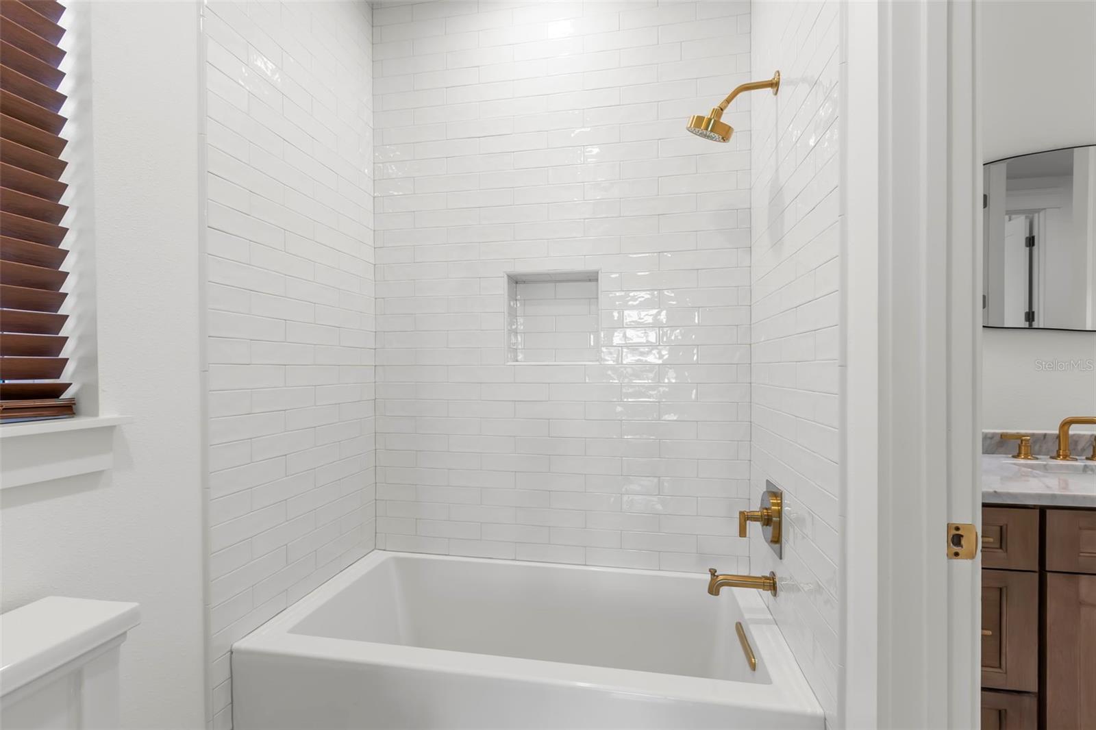 1038 26TH Ave ST PETERSBURG, FL 33703