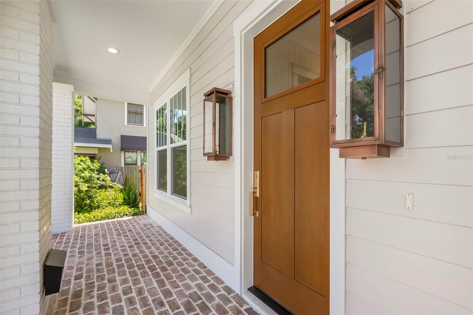 1038 26TH Ave ST PETERSBURG, FL 33703