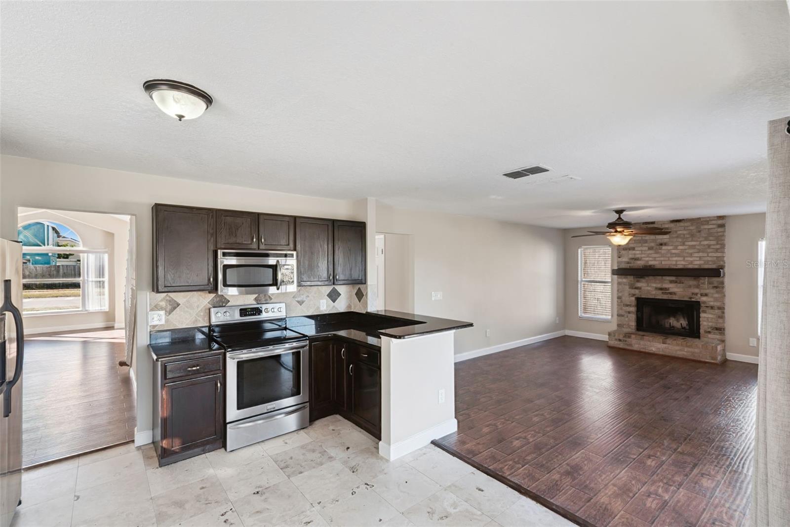 5439 RED BONE Ln ORLANDO, FL 32810