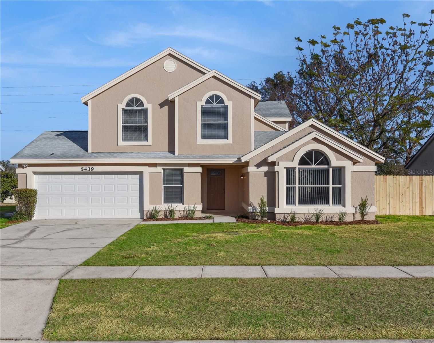 5439 RED BONE Ln ORLANDO, FL 32810