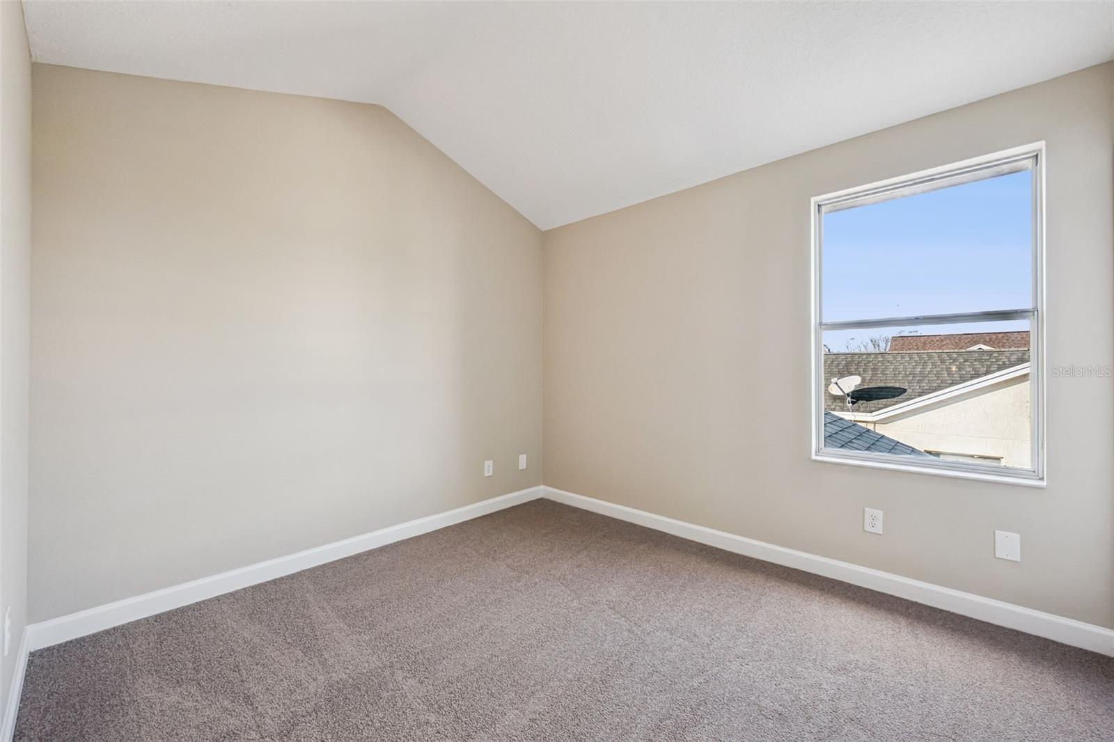 5439 RED BONE Ln ORLANDO, FL 32810