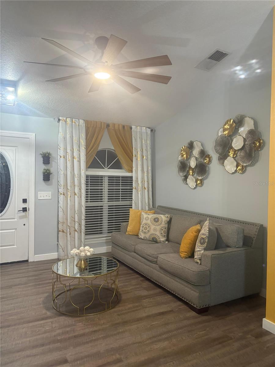 Undisclosed Address KISSIMMEE, FL 34743