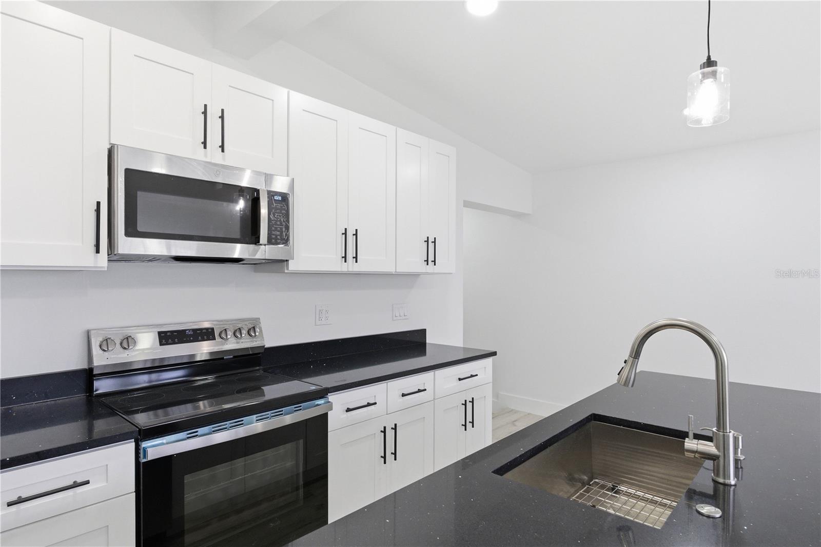 6606 N 30TH St TAMPA, FL 33610