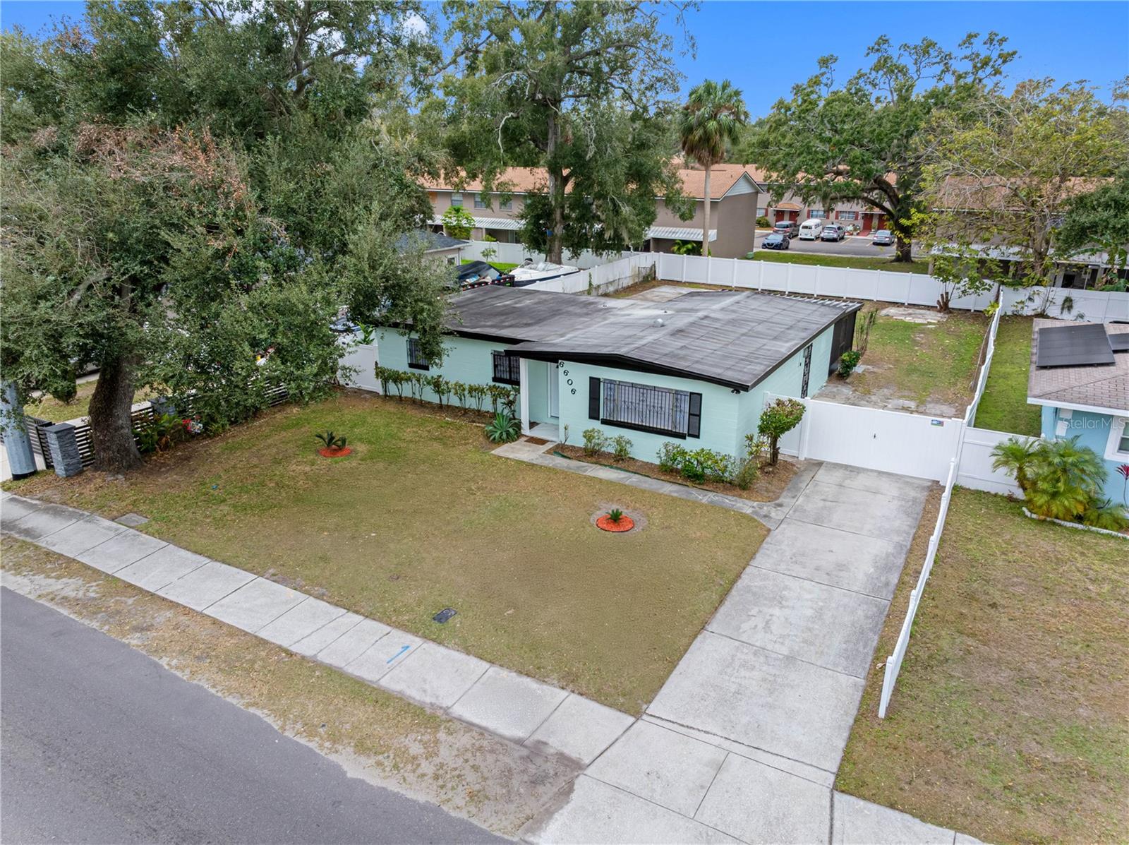 6606 N 30TH St TAMPA, FL 33610