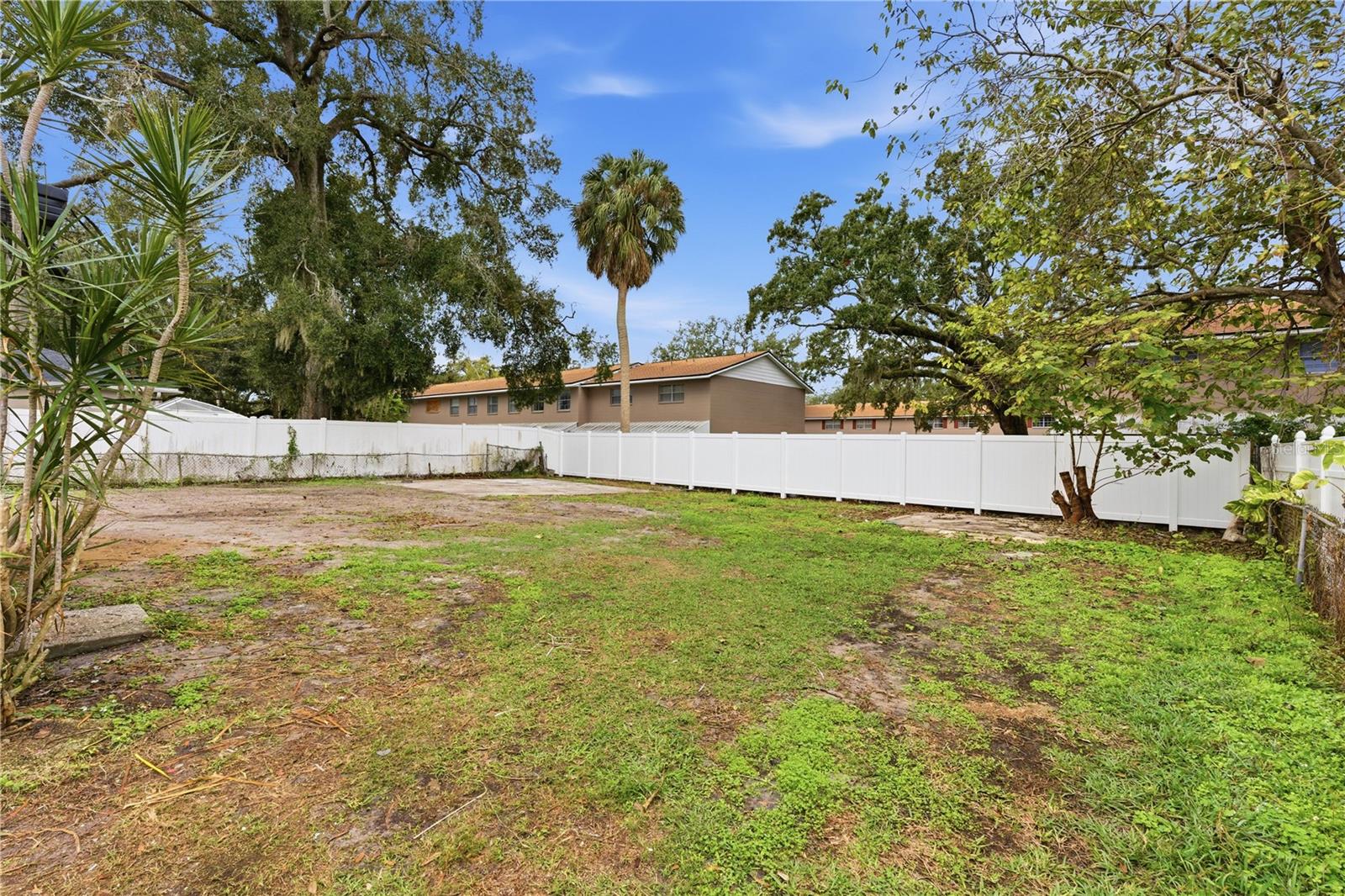 6606 N 30TH St TAMPA, FL 33610