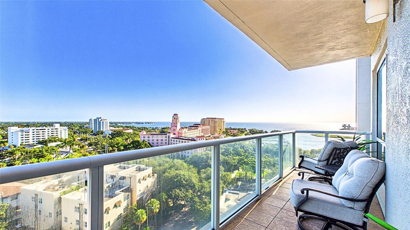 400 Bch Dr #1101 ST PETERSBURG, FL 33701