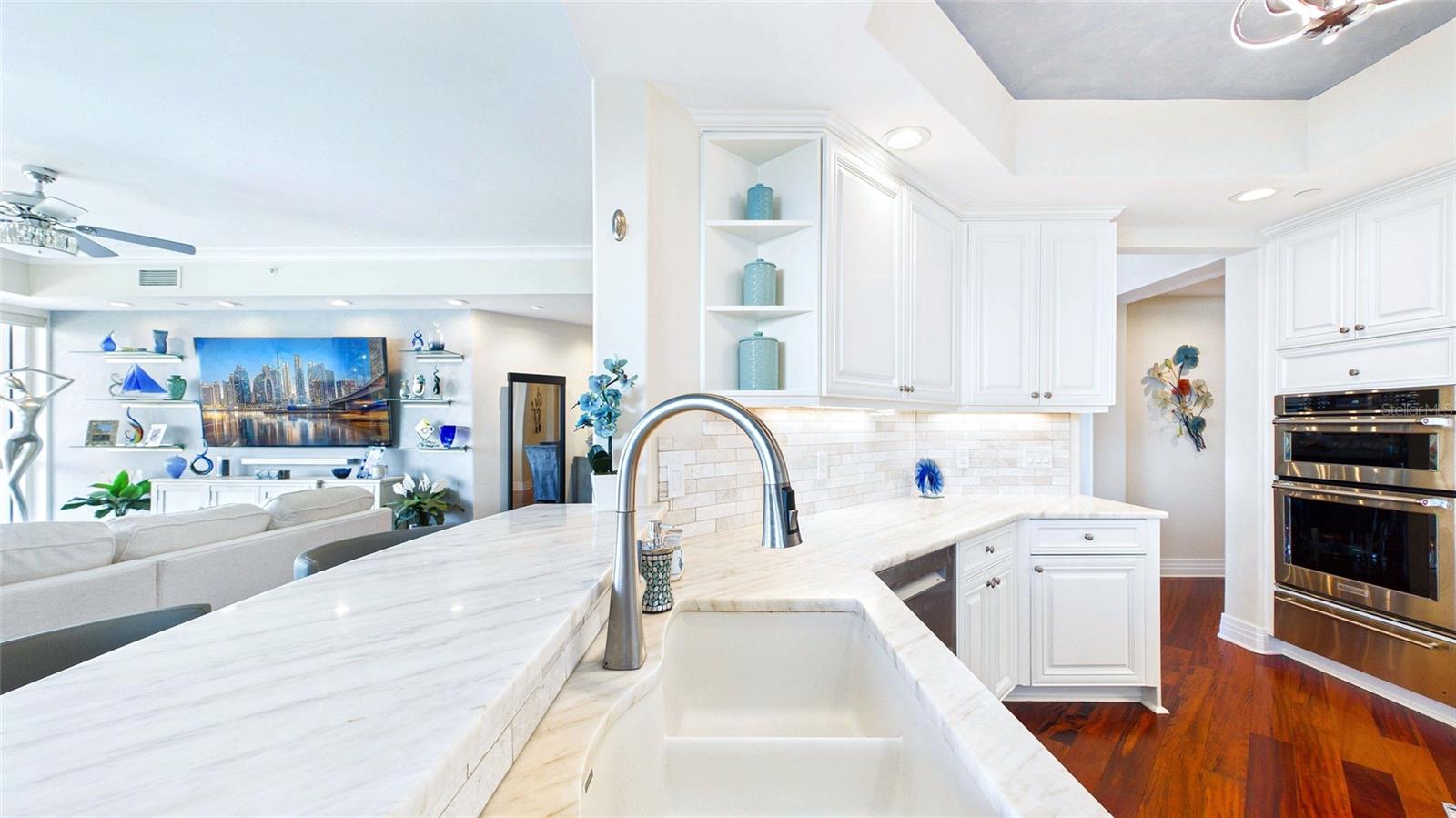 400 Bch Dr #1101 ST PETERSBURG, FL 33701