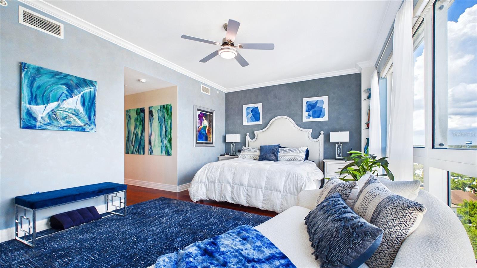 400 Bch Dr #1101 ST PETERSBURG, FL 33701