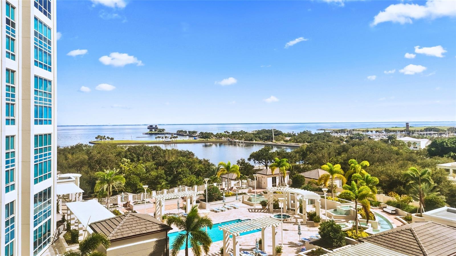 400 Bch Dr #1101 ST PETERSBURG, FL 33701