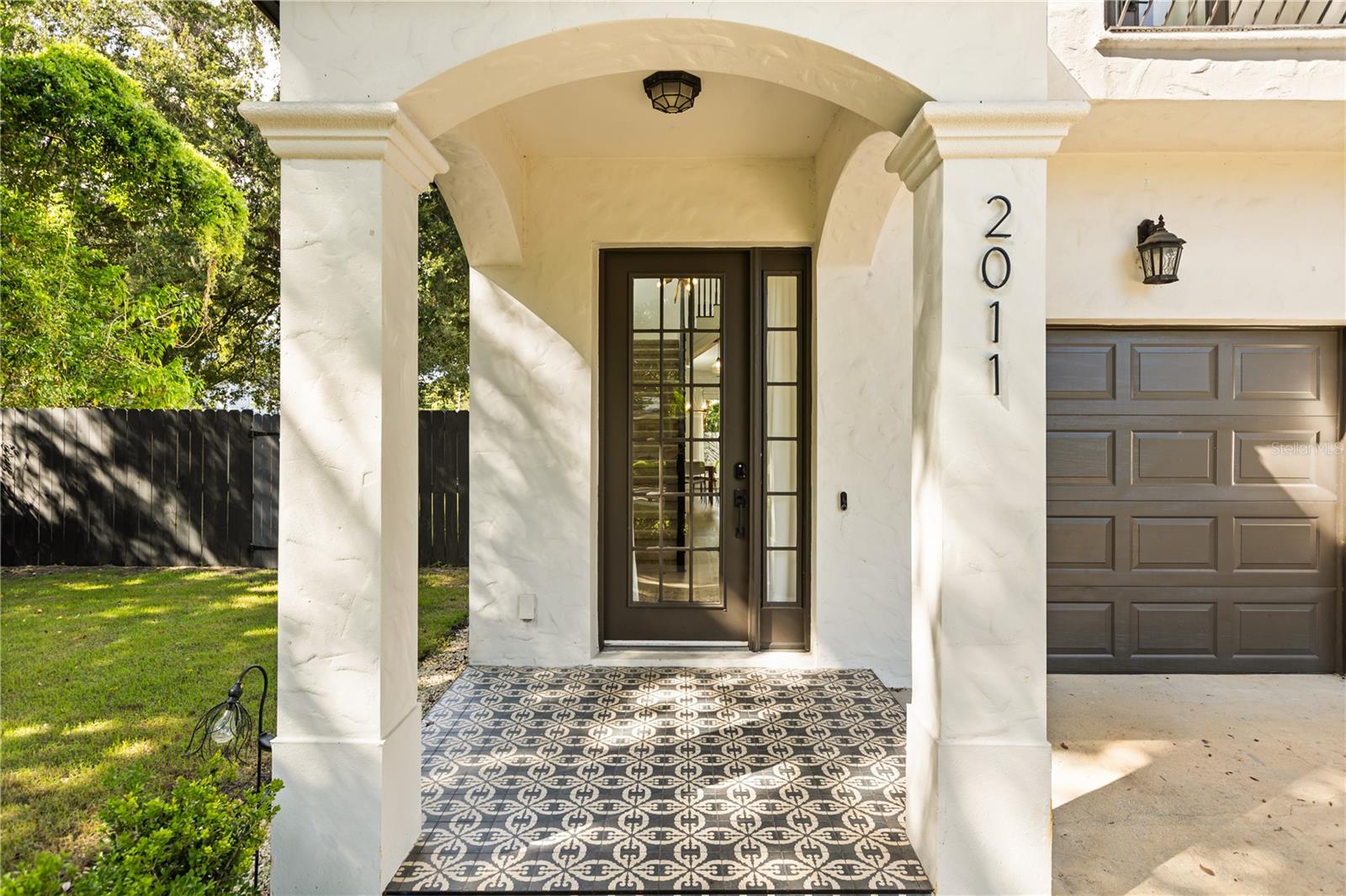 2011 E ESTHER St ORLANDO, FL 32806