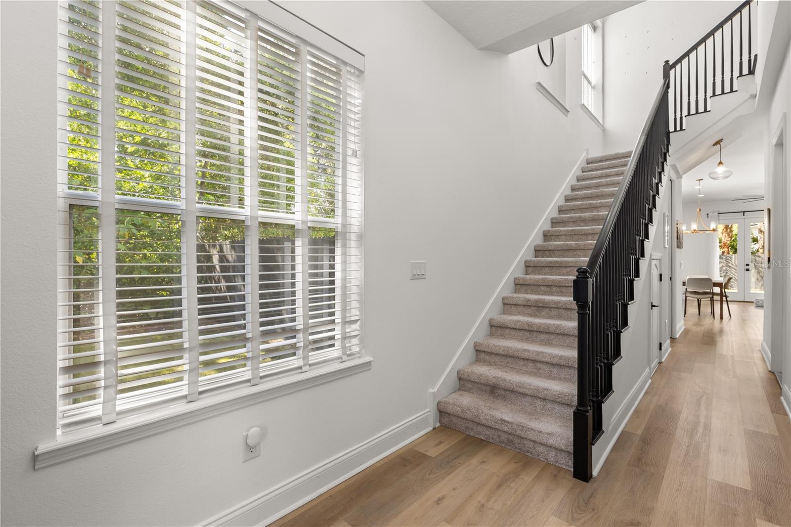 2011 E ESTHER St ORLANDO, FL 32806