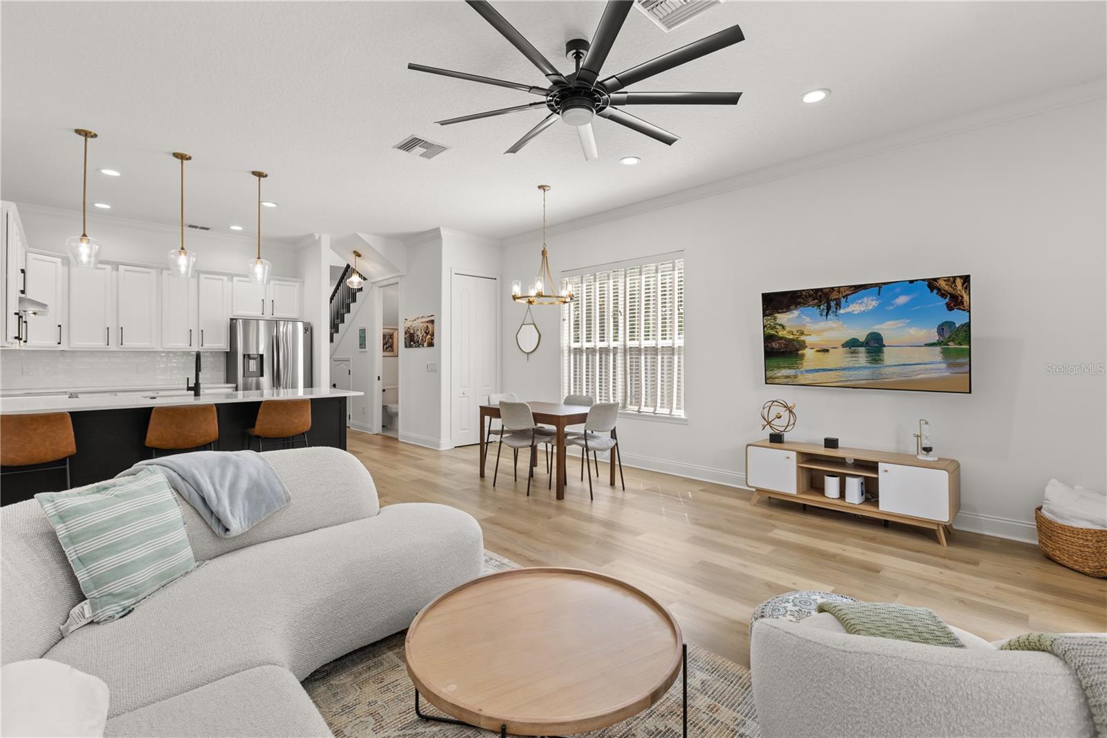 2011 E ESTHER St ORLANDO, FL 32806