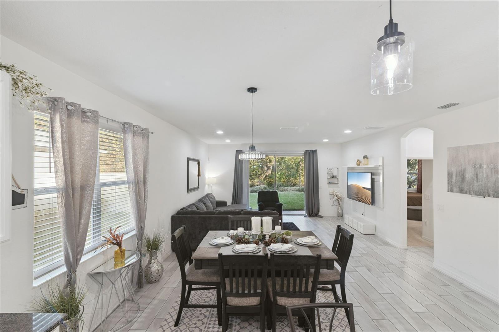 2339 JERNIGAN Cir KISSIMMEE, FL 34746