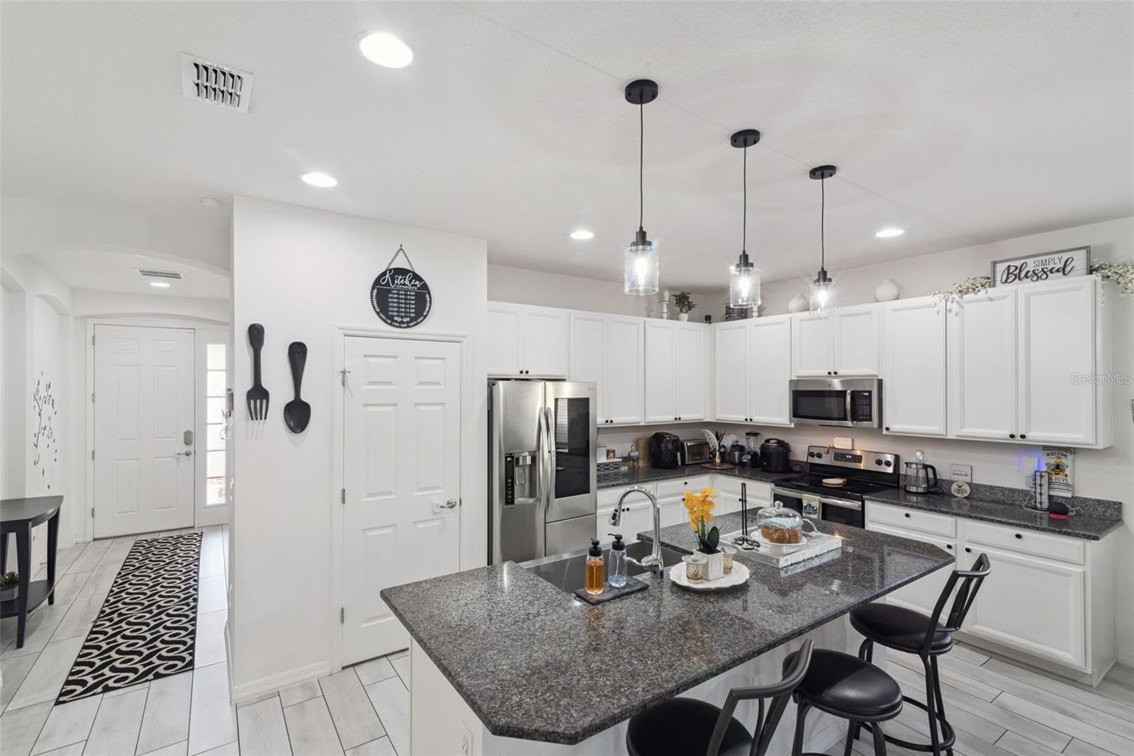 2339 JERNIGAN Cir KISSIMMEE, FL 34746