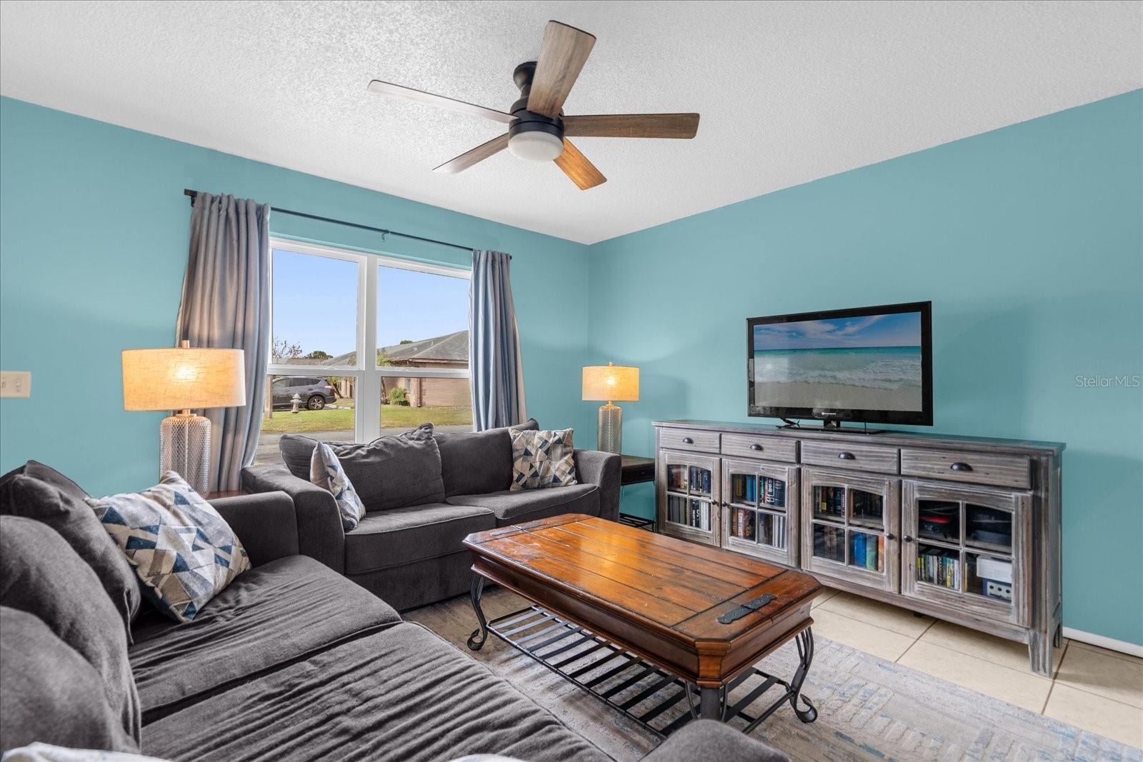 65 LAS BRISAS Way KISSIMMEE, FL 34743