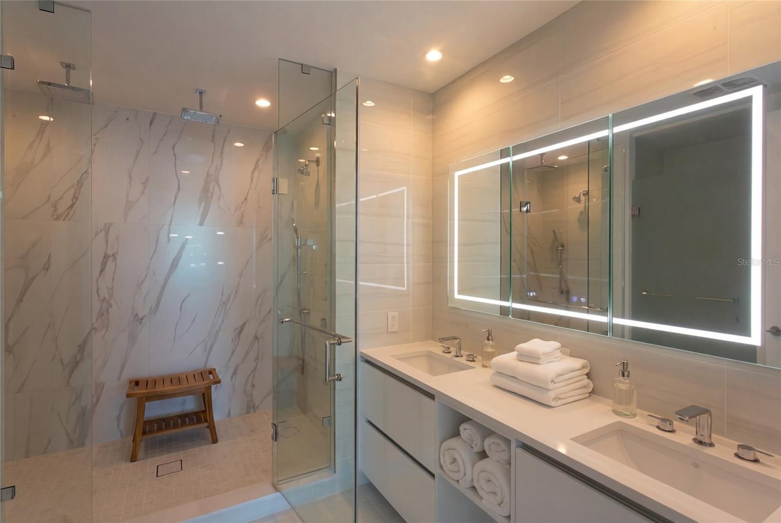 400 CENTRAL Ave #1609 ST PETERSBURG, FL 33701