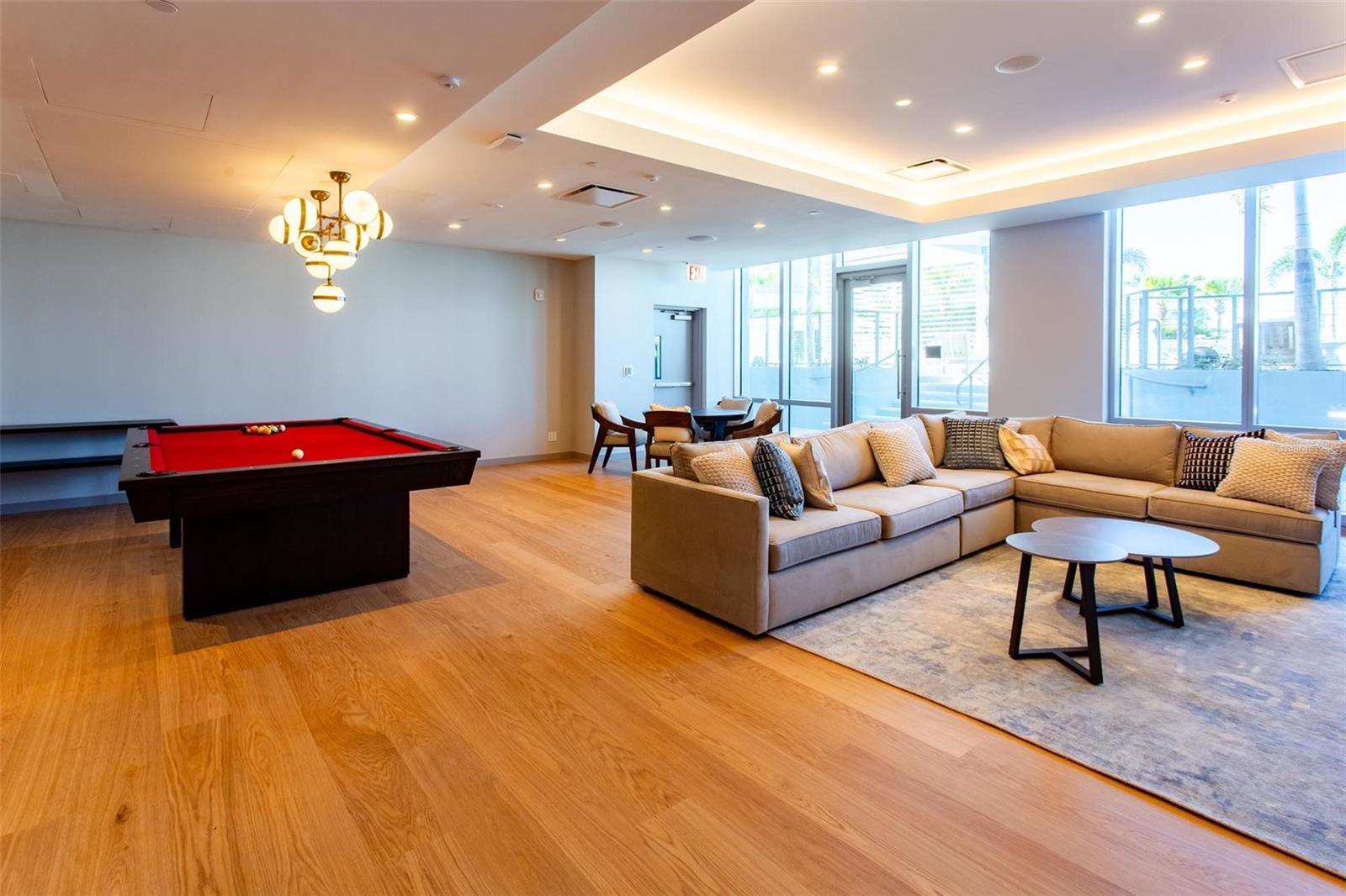 400 CENTRAL Ave #1609 ST PETERSBURG, FL 33701