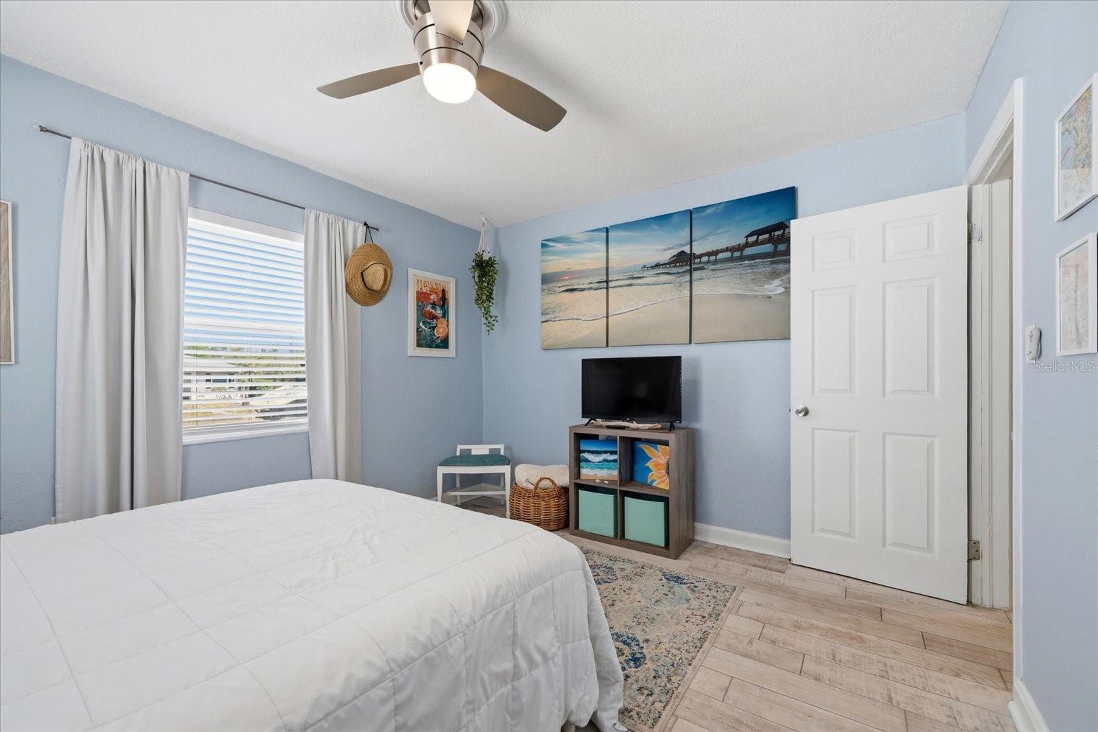 712 S GLENWOOD Ave CLEARWATER, FL 33756